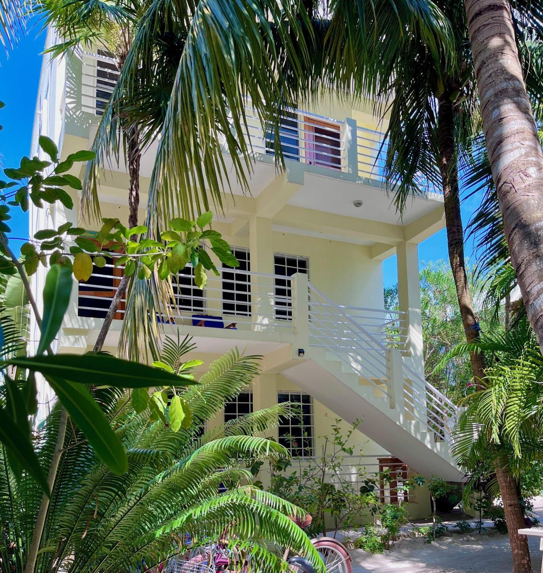 Caribbean Sunrise Villa Caye Caulker Exterior photo