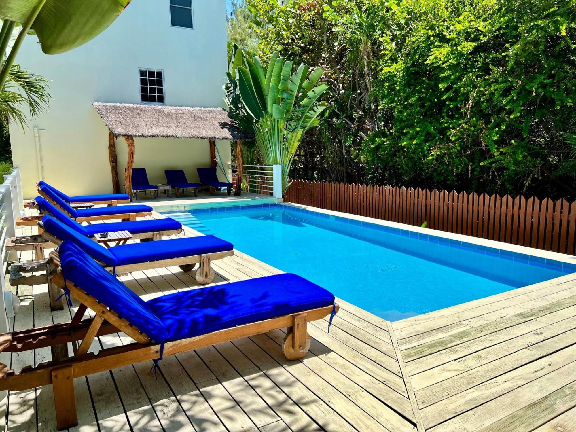 Caribbean Sunrise Villa Caye Caulker Exterior photo